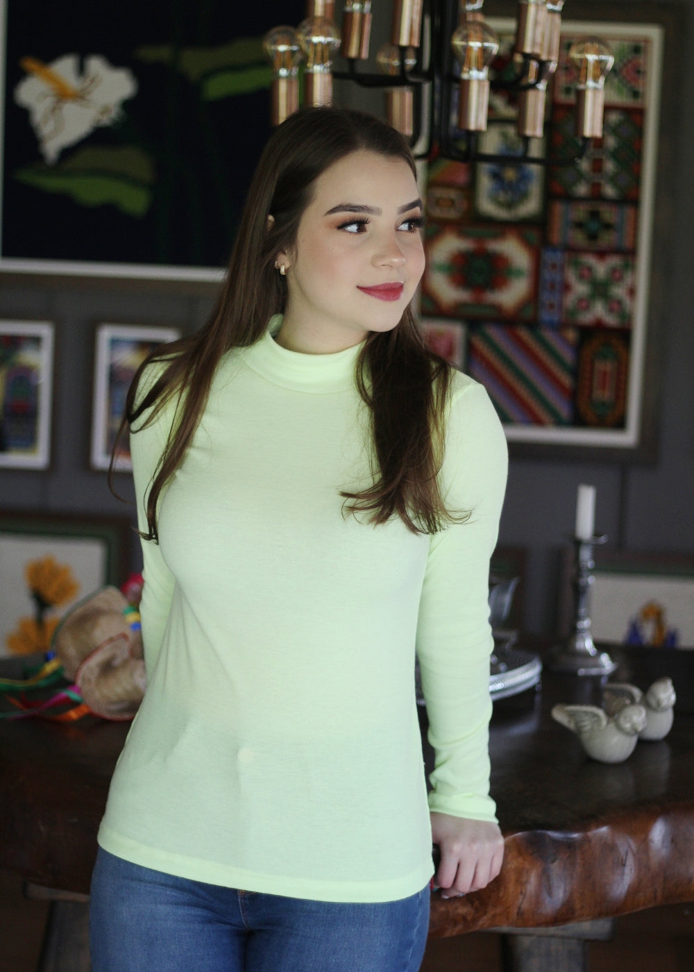 Blusa Feminina Básica Manga Longa Gola Alta