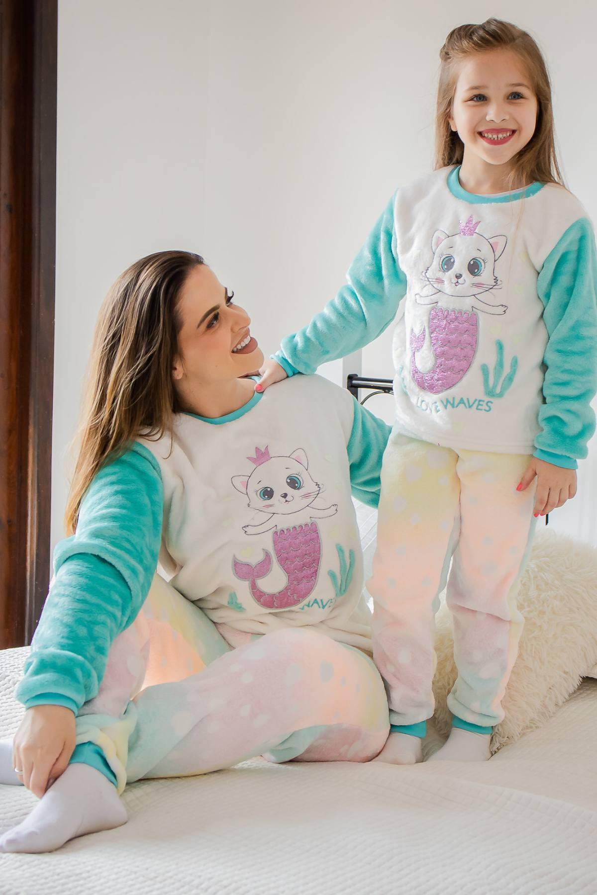 Pijama Inverno Fleece Gato Sereia Brilha No Escuro - Cia da Malha